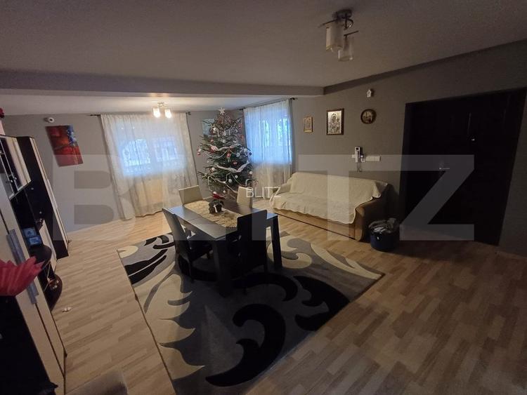 Casa cu 6 camere, 420 mp + 10 arii teren,