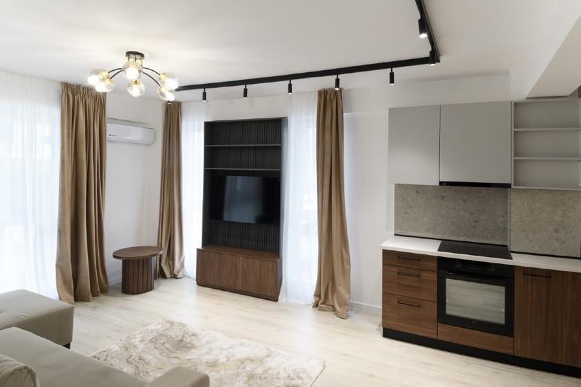 Anunt de Inchiriere - Apartament 2 Camere, Prima Loocuire cu Loc de Parcare