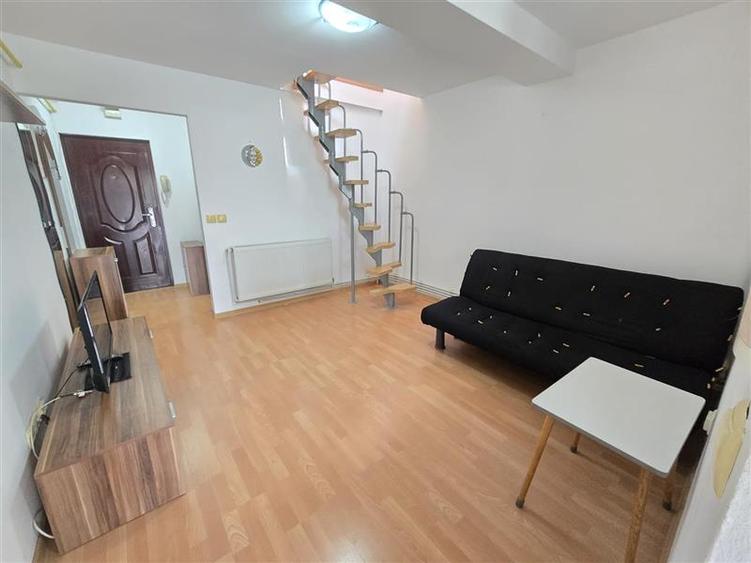 Apartament cu 2 camere, Nicolina (Spitalul de Recuperare)