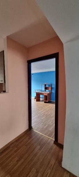 Central, 3 camere, lângă Statiunea Straja