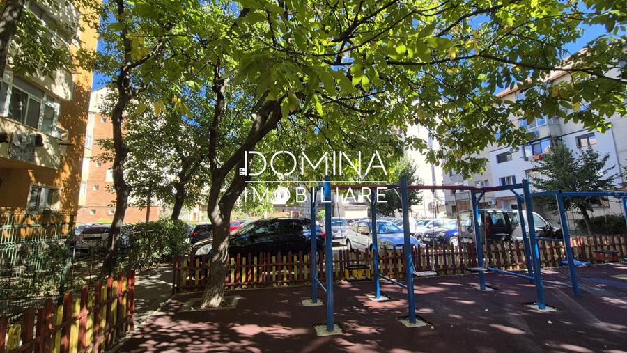 Vânzare apartament 2 camere, zona Pieței Centrale, strada Plevnei