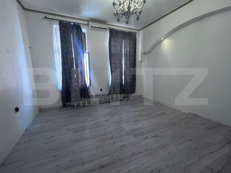 Spatiu Comercial - deasupra de Towers, 140 mp