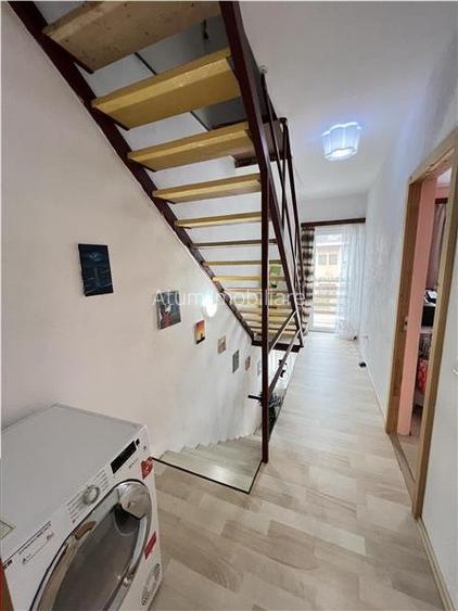 Casa 3 camere 2 bai terasa si curte zona Calea Cisnadiei din Sibiu - 22