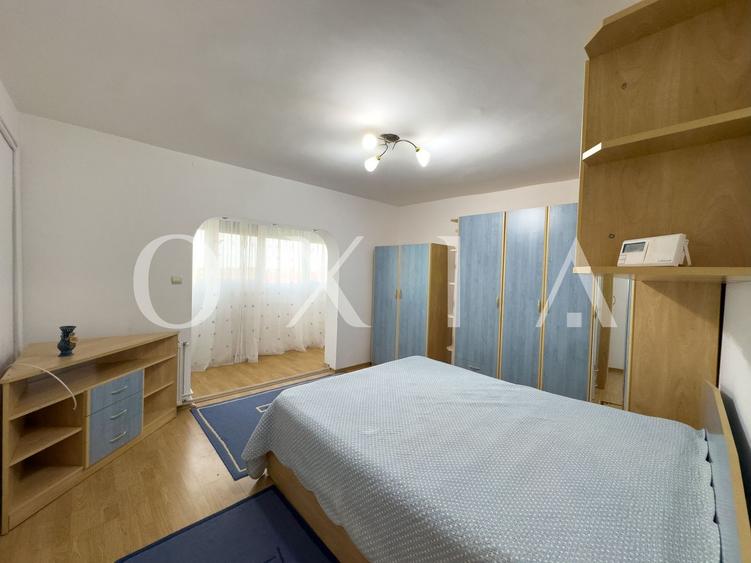 OX652 Mobilat-Utilat, Sagului (Shopping City)
