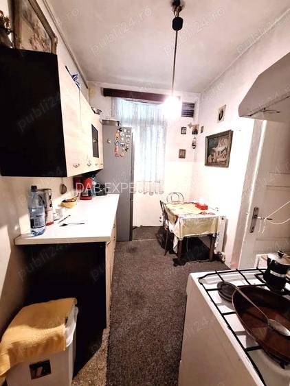 Vanzare apartament cu balcon zona PARFUMUL TEILOR - 7
