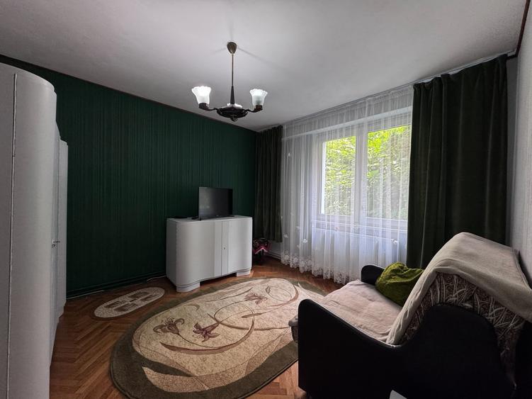 Apartament cu 3 camere de inchiriat, zona Grivitei
