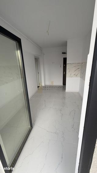 Apartament cu 2 camere, decomandat, etaj1, zona Doamna Stanca