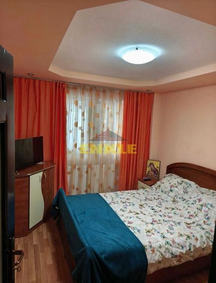 De vanzare apartament cu 2 camere, zona Primaverii.