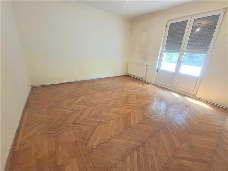 Apartament 2 camere decomandat, zona Narcisa
