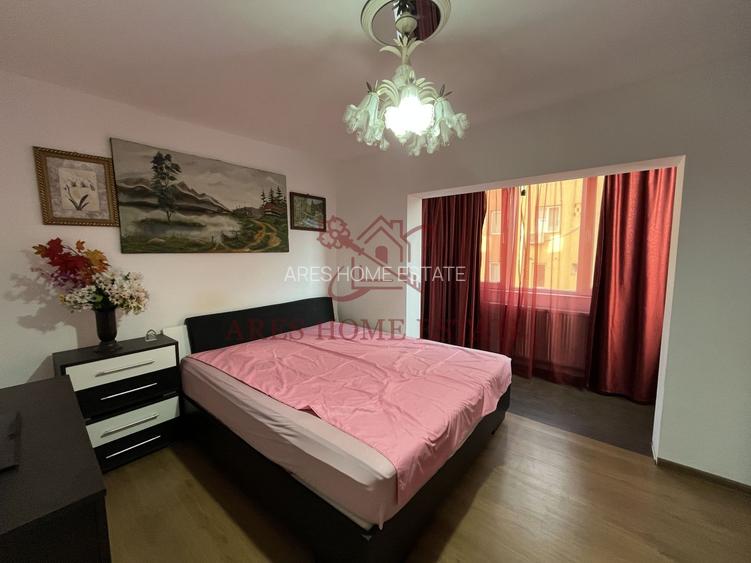 3 camere | 2 bai |  bucatarie inchisa | Etaj 2 | Centrala proprie - 4