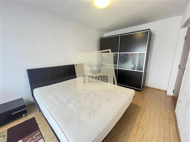 Apartament 3 camere 2 bai balcon si pivnita zona Terezian