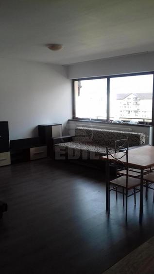 Apartament cu 3 camere de închiriat – Florești, zona Eroilor