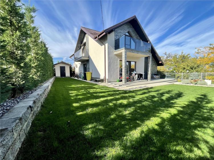 Vila de vanzare Miroslava