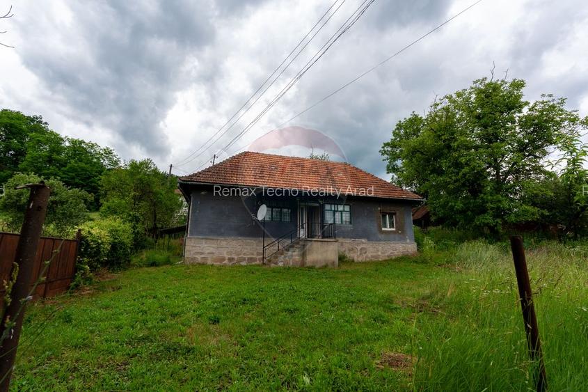 Casă de vanzare in Crisan , com Ribita, jud Hunedoara