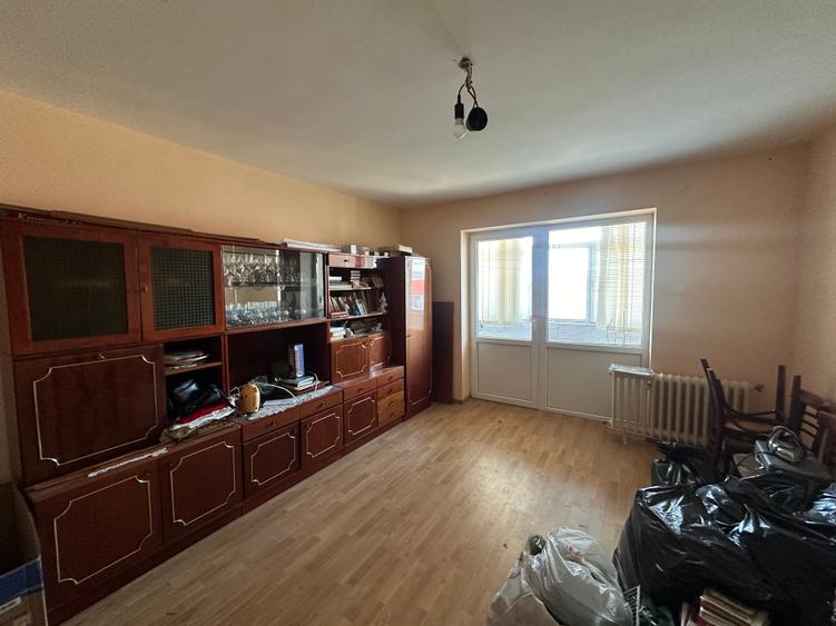 Apartament 2 camere 58 mp, decomandat- zona Primaverii