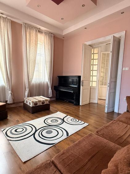 Apartament în vilă interbelică | 83 mp | Ideal locuință sau sediu premium Unirii