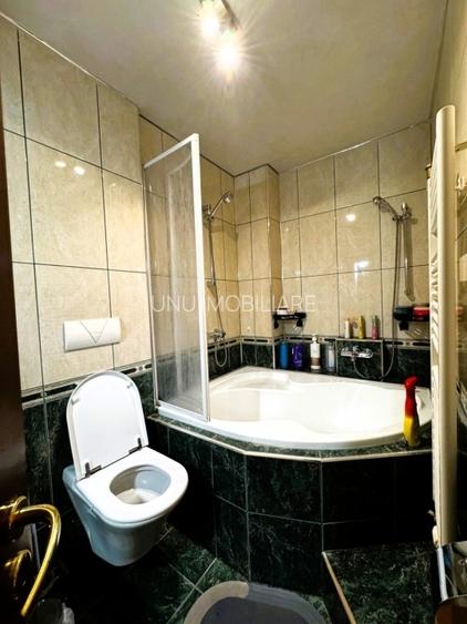 Etaj 2-Apartament Exclusivist 98mp- Targu Cucu-Tribunal-Bloc Tip Vila 1991 - 13