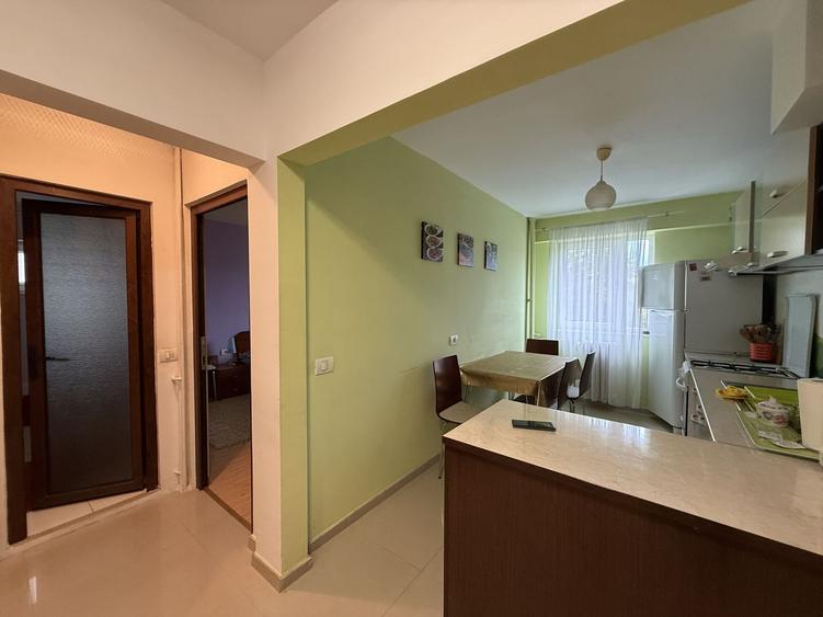 Apartament 2 camere decomandate, Tomis Nord-Rovere