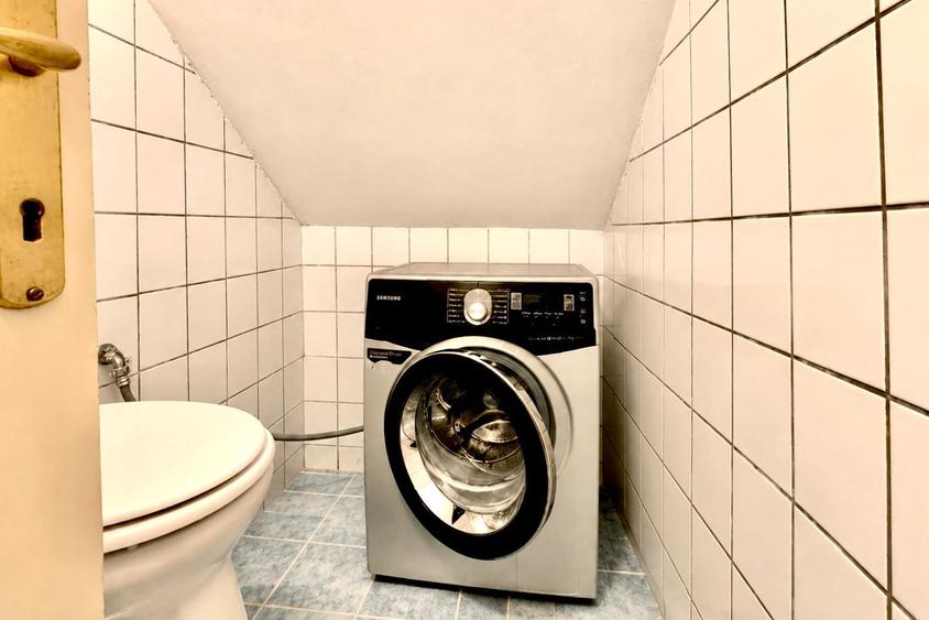 Casă D+P, stil neoclasic, 4 camere, garaj, str. Preparandiei, zona Boul Roșu