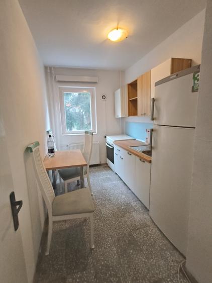 Apartament o camera