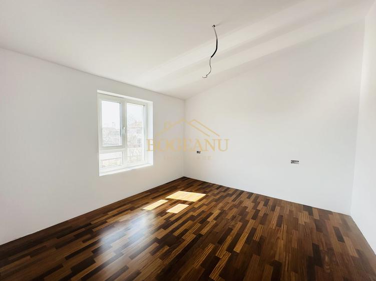 BG151-Duplex 3 camere, P+M, teren 200 mp, carport-Chișoda-145.000 €