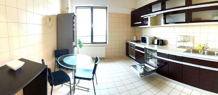 Apartament cu 3 camere (transformat din 4) de inchiriat - Central Park Residence