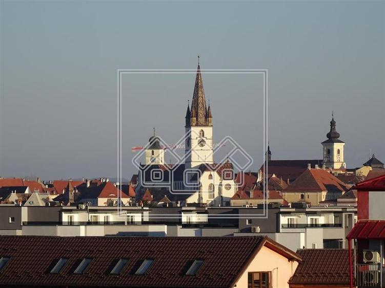 Penthouse cu terasa spectaculoasa si vedere panoramica
