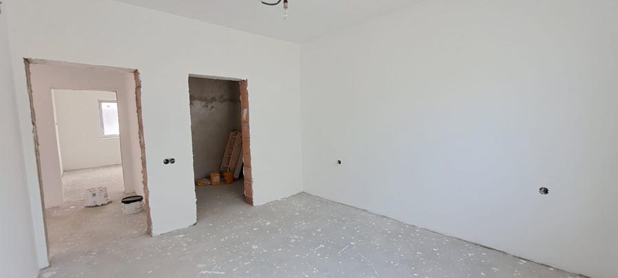 Dragomiresti Deal, casa 4 camere, teren 500 mp, utilitati, COMISION 0%