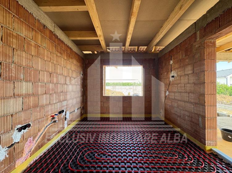 Casa individuala | 150 mp | 509 mp teren | Toate utilitatile | Cetate
