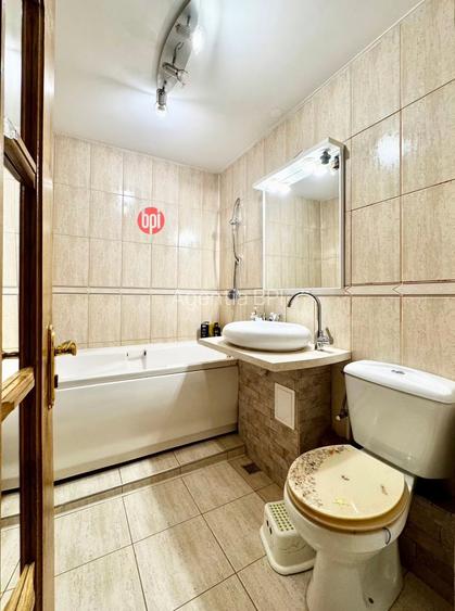 SE VINDE la pret redus Apartament cu 2 camere pe 2 nivele, in Falticeni, SV - 7