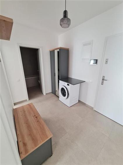Apartament 2 camere, zona Tractorul-Qualis