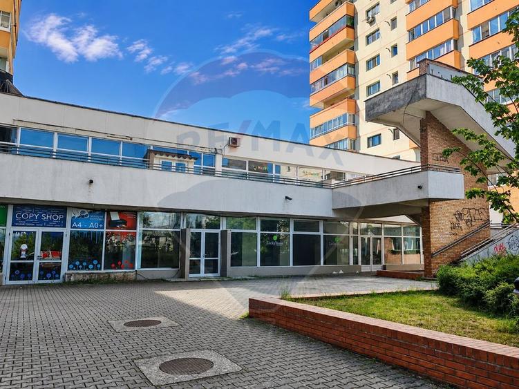 Spațiu comercial de închiriat (904 mp) - Zorilor