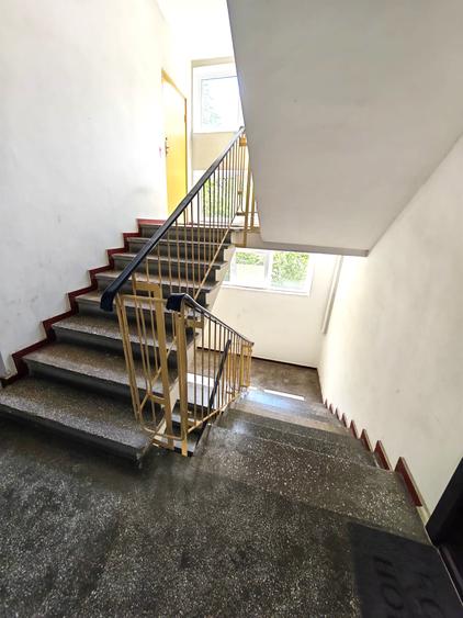 Garsonieră decomandată | Tineretului | Str. Poenari nr. 1 | Etaj 1 | 7min metrou