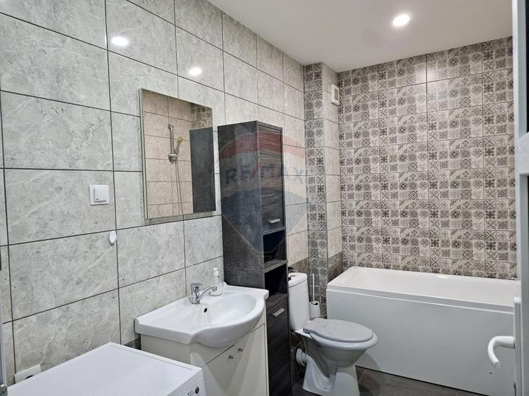 Apartament cu 1 camere de închiriat, loc de parcare, bloc nou