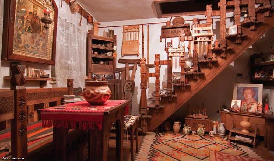 Casa istorica de vanzare in Scheii Brasovului