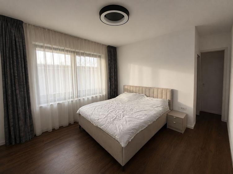 Apartament 4 camere, mobilat, 2 parcari, 84 mp utili, str Oasului
