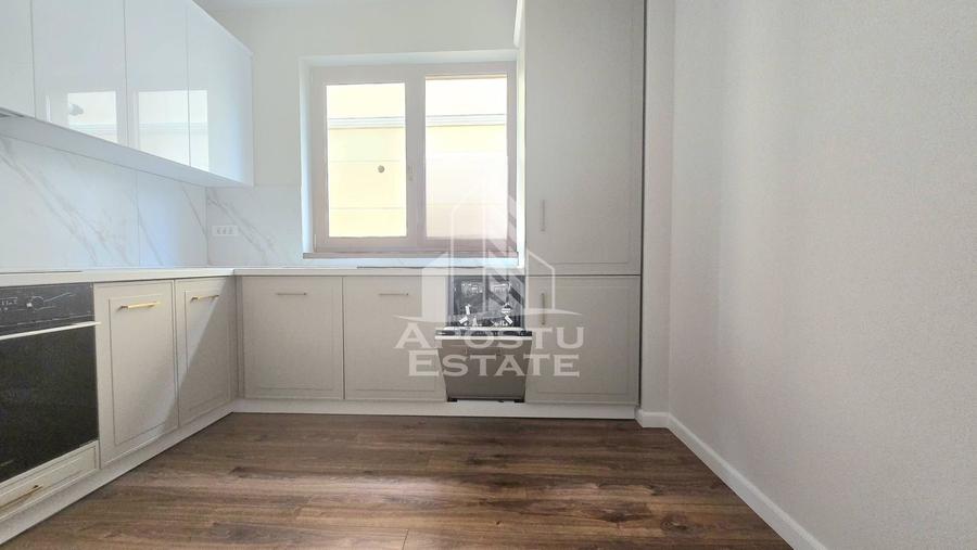 Duplex 5 camere, Mosnita Noua