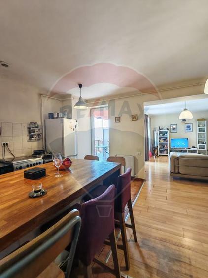 Apartament cu 3 camere de vanzare in Europe Residence, Brasov