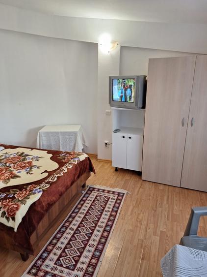 Institutul de Marina, garsoniera cu utilitati incluse