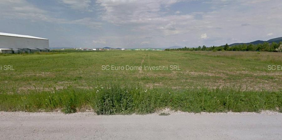 Lot de teren cu front mare la ambele capete in zona Metro Ghimbav - 2