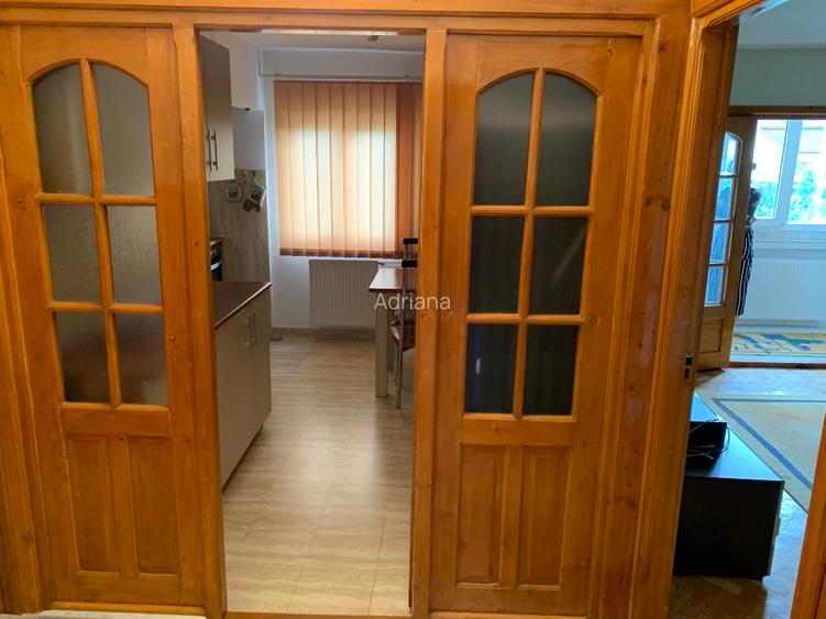 Proprietar închiriez apartament cu 3 camere în zona Lunei + boxa si garaj - 9