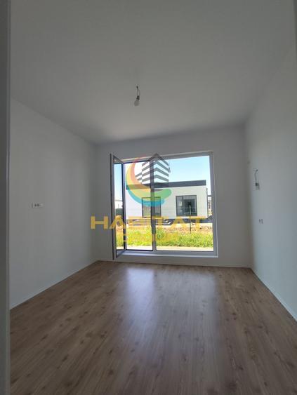 Vanzare Casa 4 Camere, Teren 445 mp - Berceni/Vidra Gata de Mutat