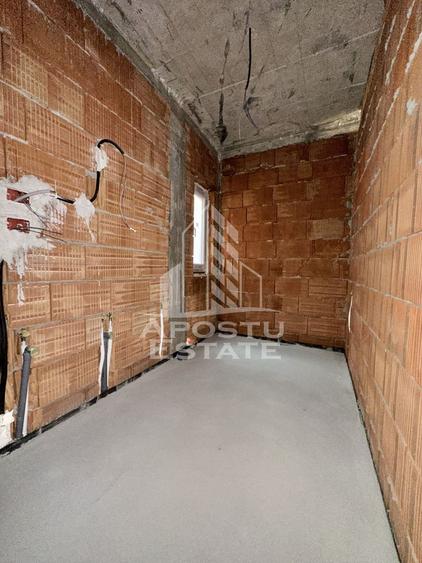 Apartament cu 2 camere si dressing decomandat in Giroc langa Hotel IQ.