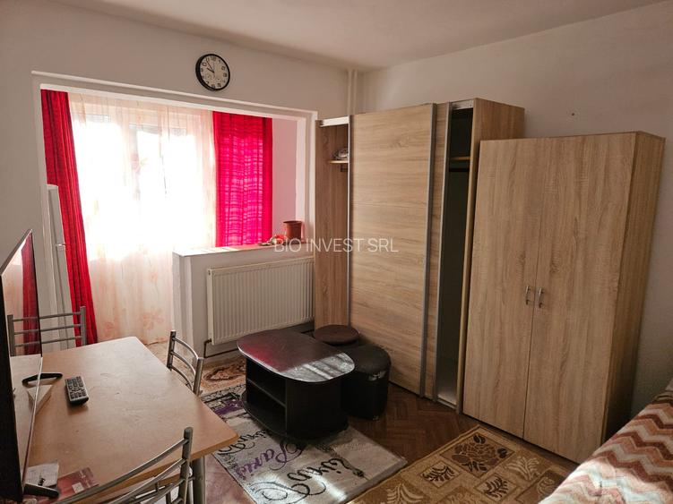 Apartament cu o camera ,la etajul 1, zona Lipovei - 2
