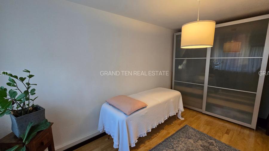 Vanzare apartament 3 camere decomandat, centrala termica, 7 minute metrou Titan - 4