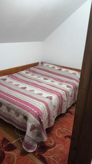 PENSIUNE SAU CASA DE LOCUIT LA CENAD