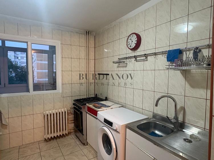 Apartament cu 2 camere - 2 băi - decomandat - Gorjului - Veteranilor