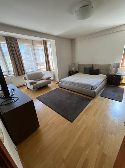 Spacious 3-bedroom apartament//200 sqm//terrace//fully furnished//Herastrau area