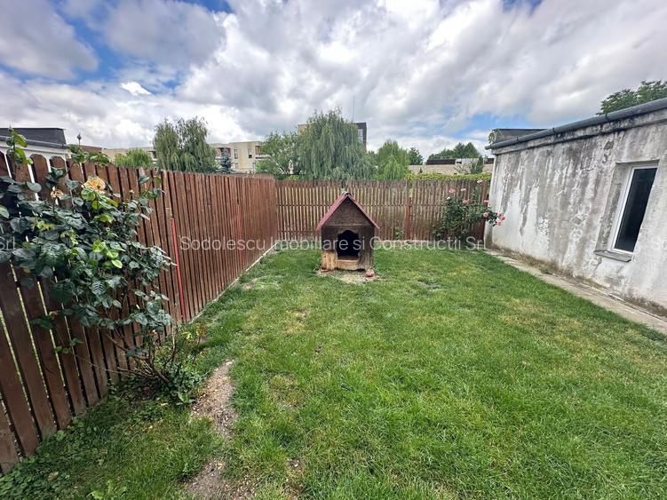 Casă / Vilă cu 5 camere zona Lunei - 43
