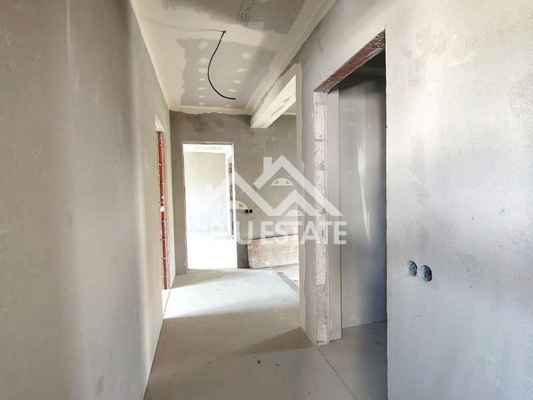 Casa cu garaj, 4 camere, 3 bai, Sibiu Selimbar Comision 0%